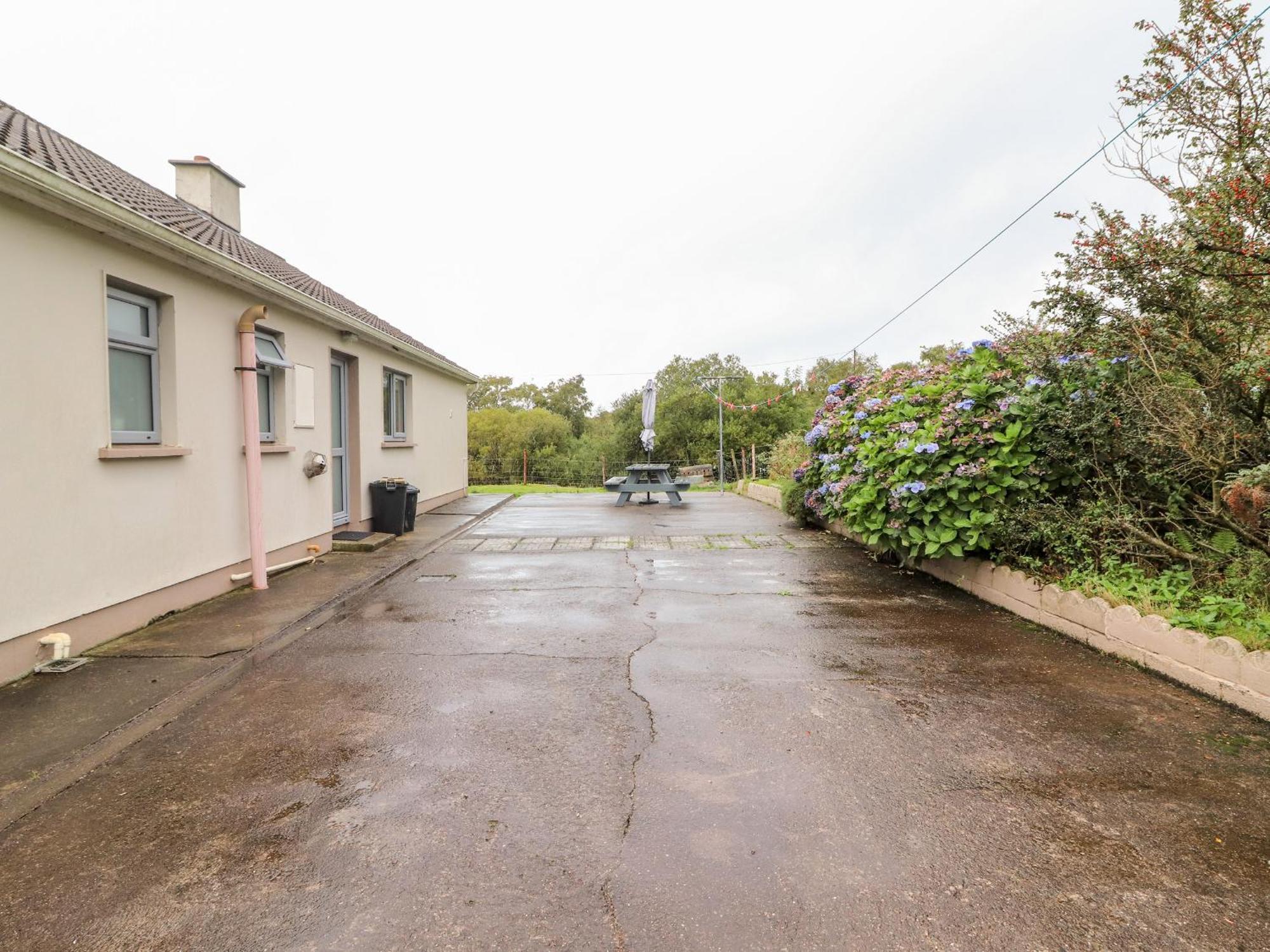 Lyreboy Holiday home Gortrelig